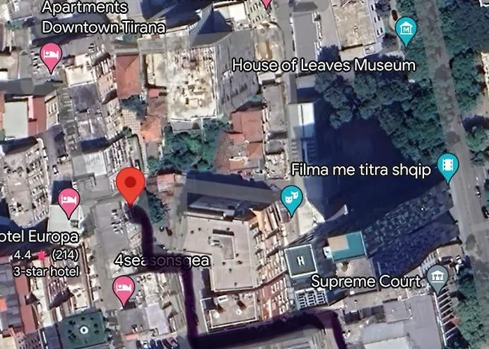 Apartman Your In Tirana